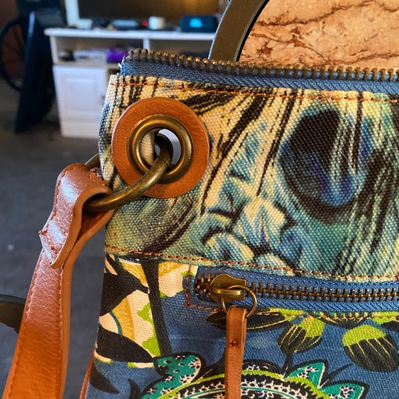 Coco & Carmen Canvas Crossbody with Brass and Leather details - Picture 3 of 7